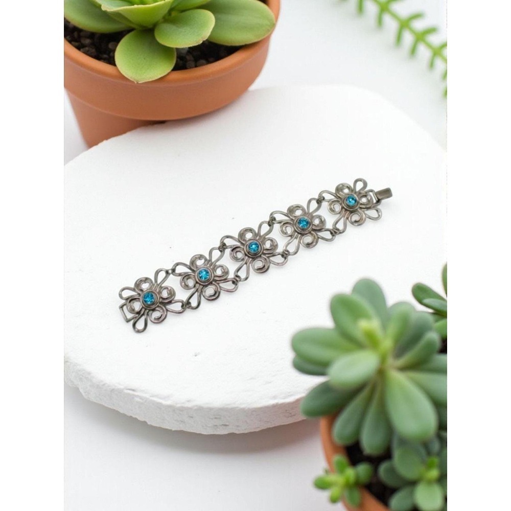 Vintage 1990'S Avon Blue Rhinestone Flower Link Bracelet Silver Tone EUC